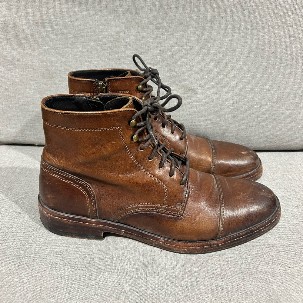 Johnston & Murphy Men’s 8.5 Brown Leather Cap Toe Chukka Boots